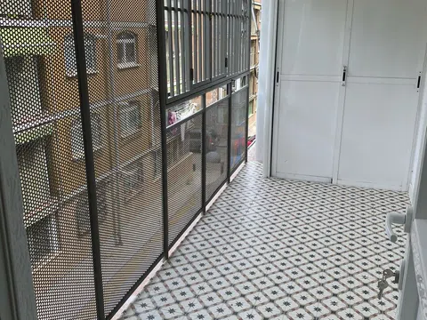 Piso en calle de Baena, 5