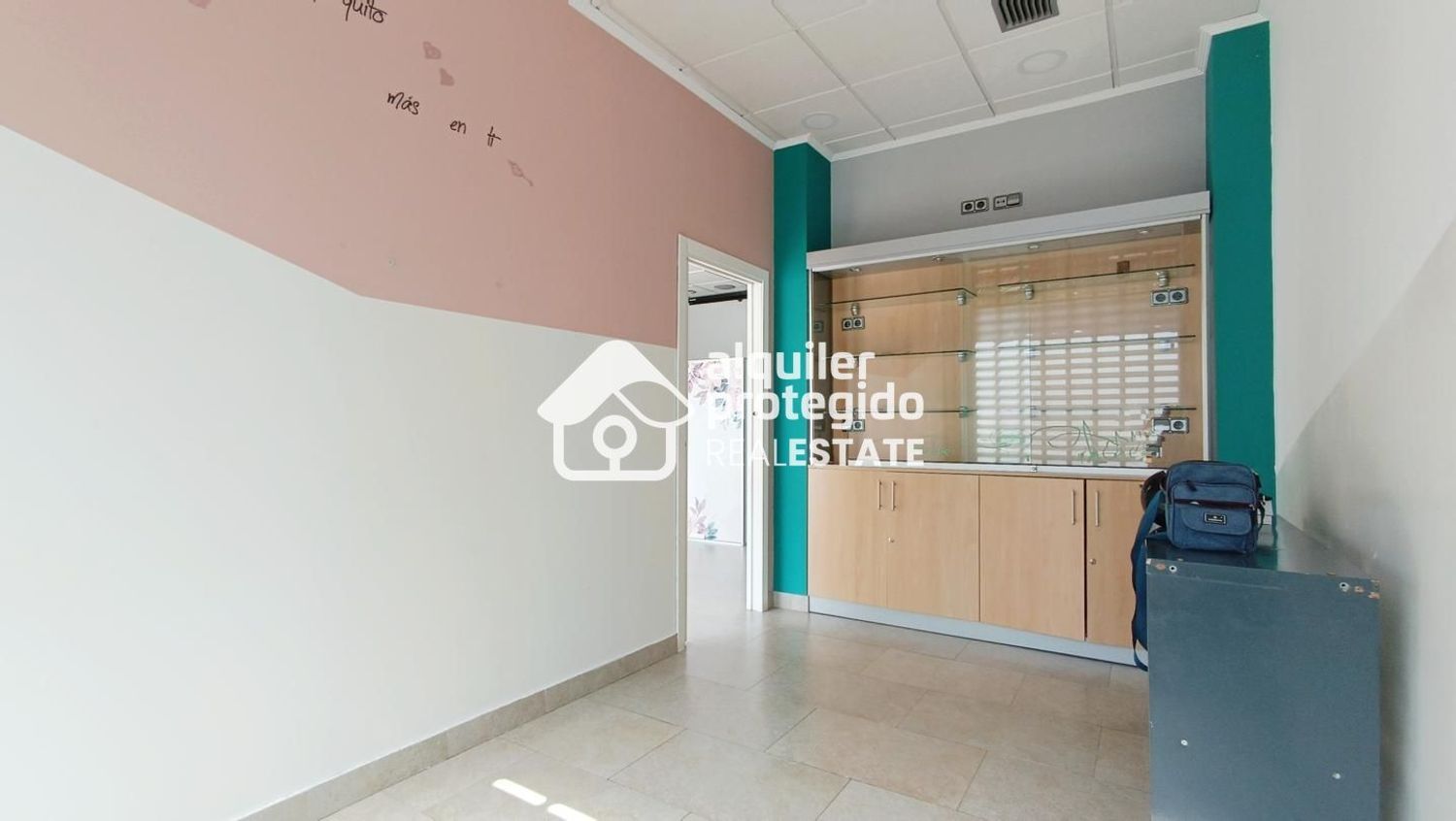 Local en Altozano - Foto 16
