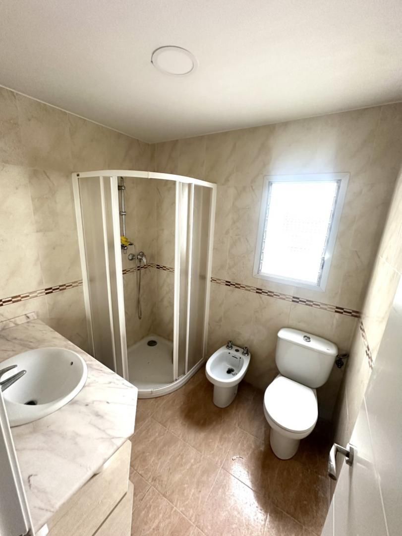 Piso en  Avinguda de la Malva-Rosa 66 - Foto 6