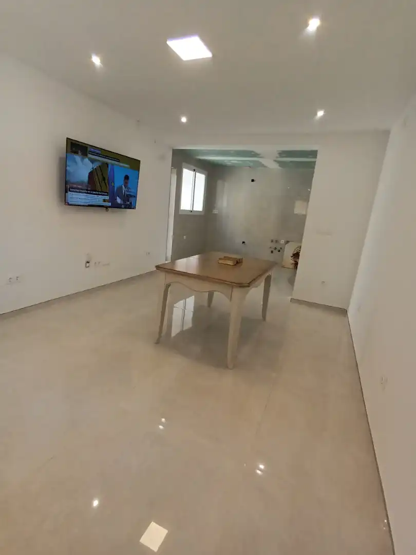 Planta baja en  Calle Avenida de América 2 - Foto 19