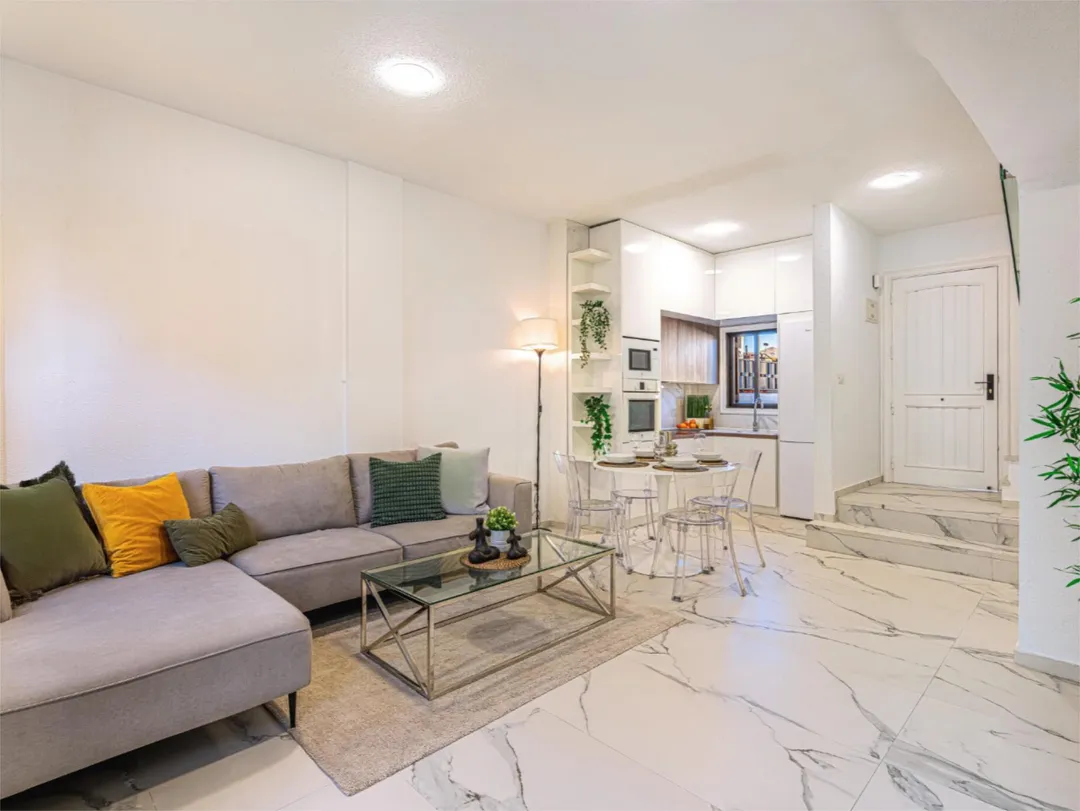 Casa adosada en  Calle Armiche 28 - Foto 15