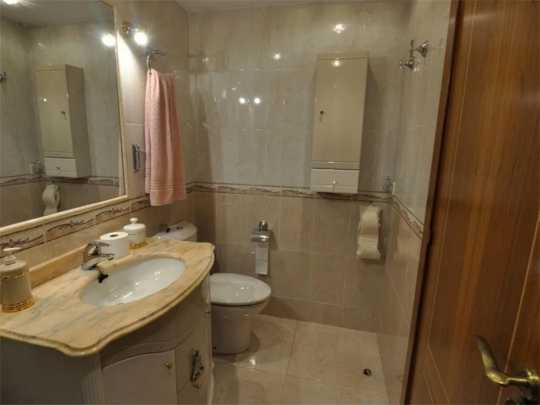 Piso en  Carrer de Carcaixent 4 - Foto 16