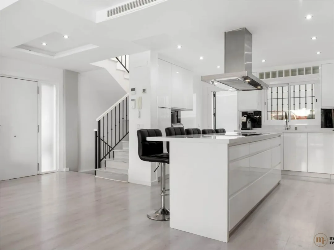 Chalet en  Calle Artola Golf 40 - Foto 8