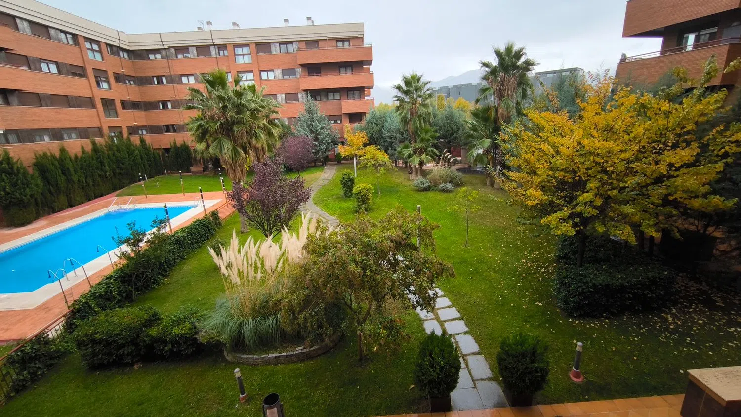 Piso en avenida de la Ilustración, 123 - Foto 3