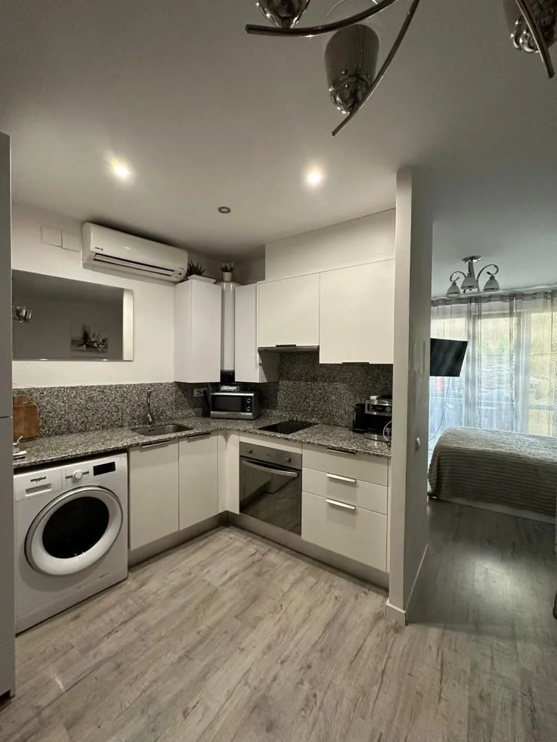 Estudio en  Carrer Cavallers 2A