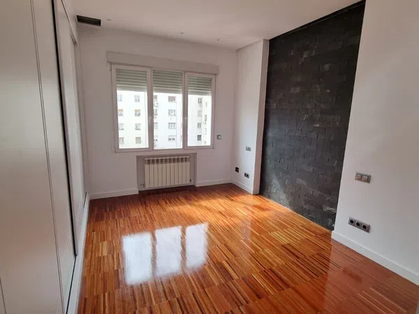 Piso en calle de Ibiza, 64