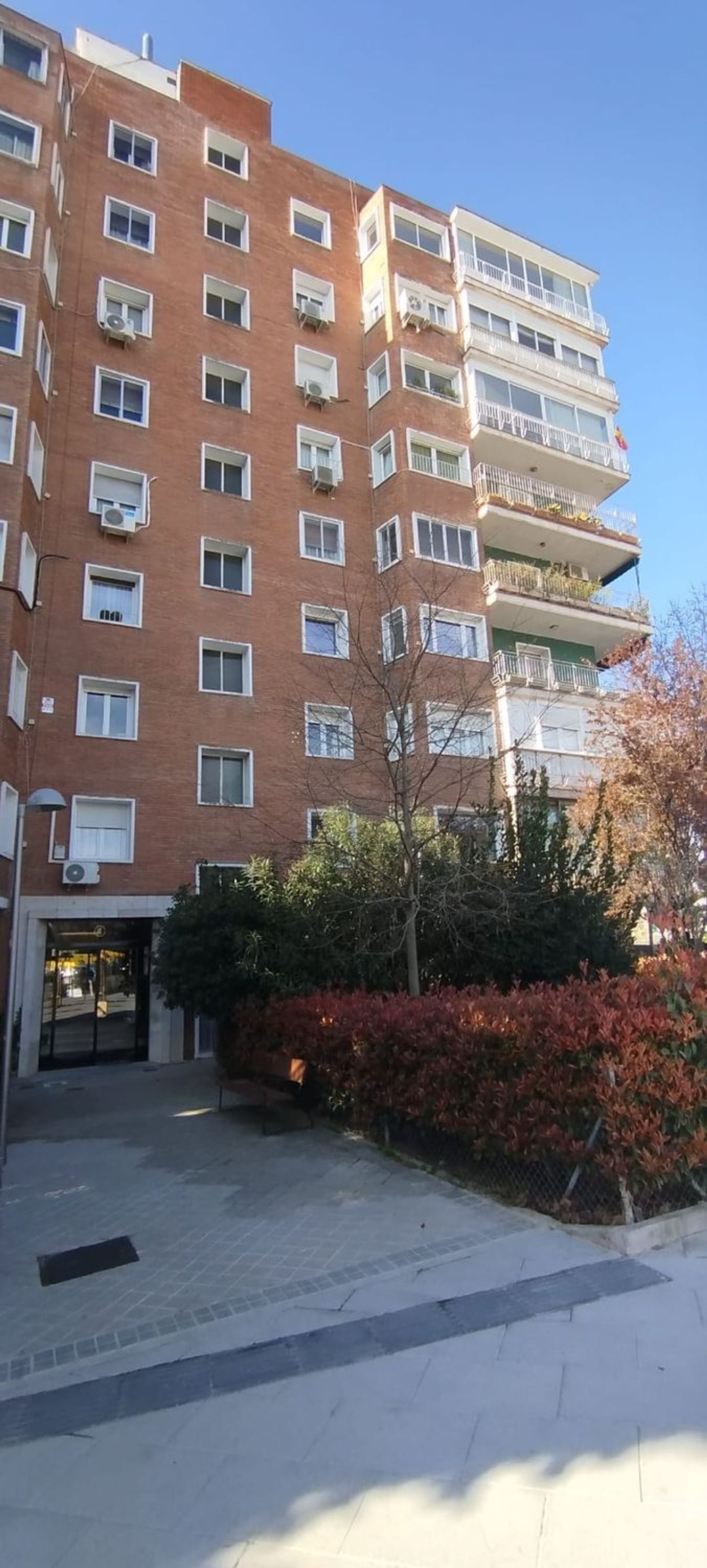 Piso en avenida de Bonn, 6 - Foto 1