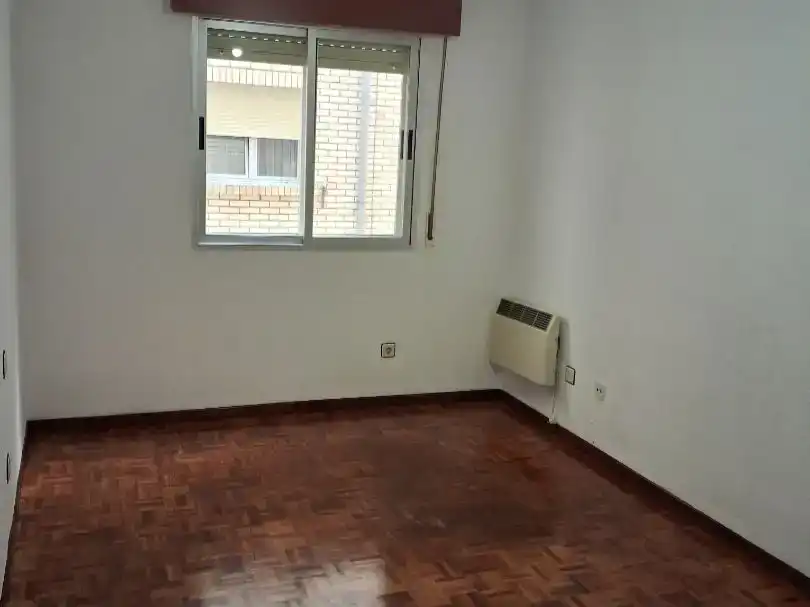 Piso en  Calle Ciudad de Haro 4 - Foto 8