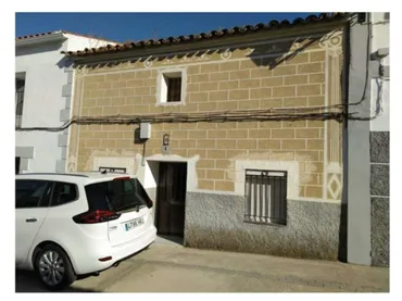 Casa adosada en  Calle Antonio Núñez 6 - Foto 1