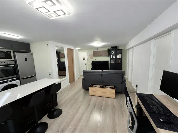 Piso en calle de Azcoitia, 17