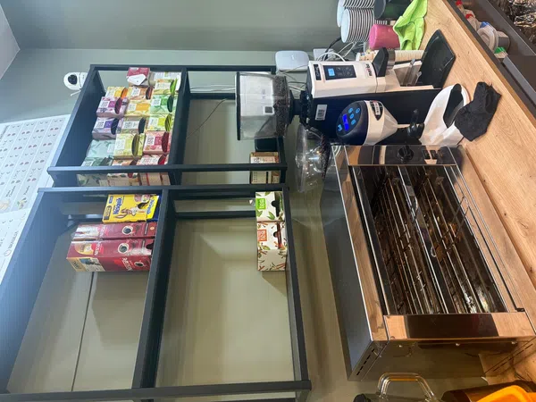 Local en Cafetería en Avenida del Regne de València, 102, Mont-Olivet - Foto 1