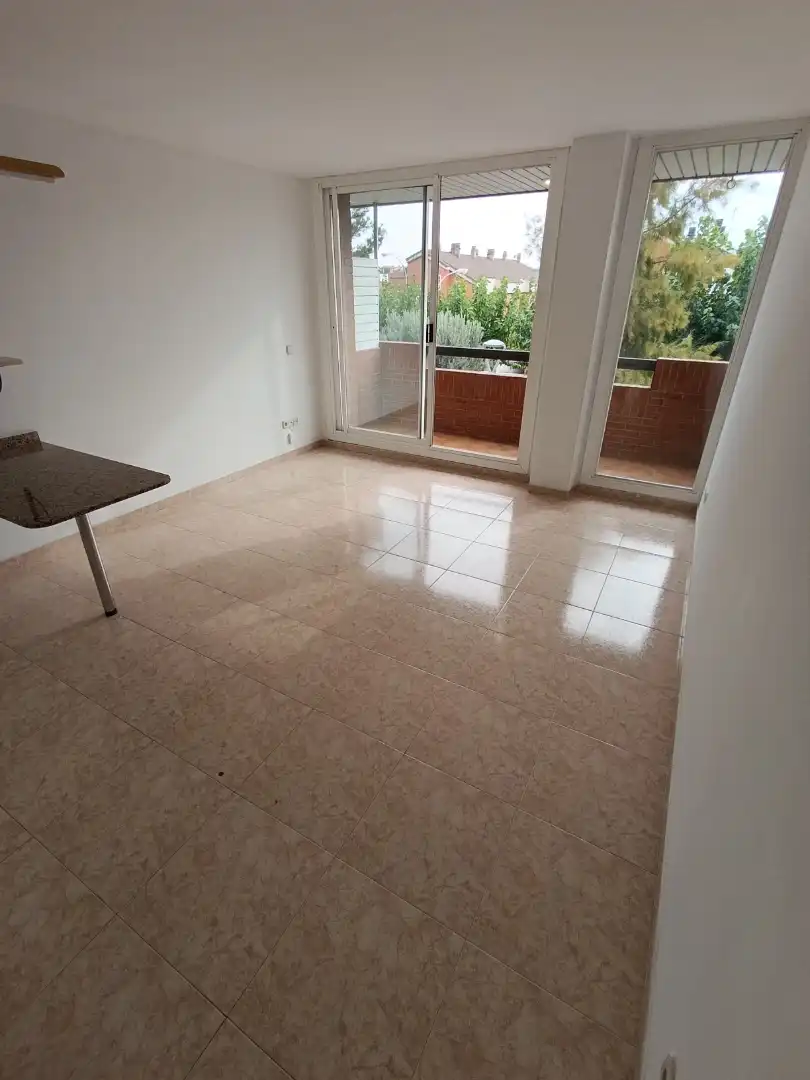 Apartamento en  Carrer de la Creu d'en Muntaner 24 - Foto 4
