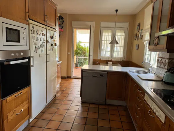 Casa o chalet independiente en Calle Escultor Freila Guevara, 32, Brillante - Foto 8