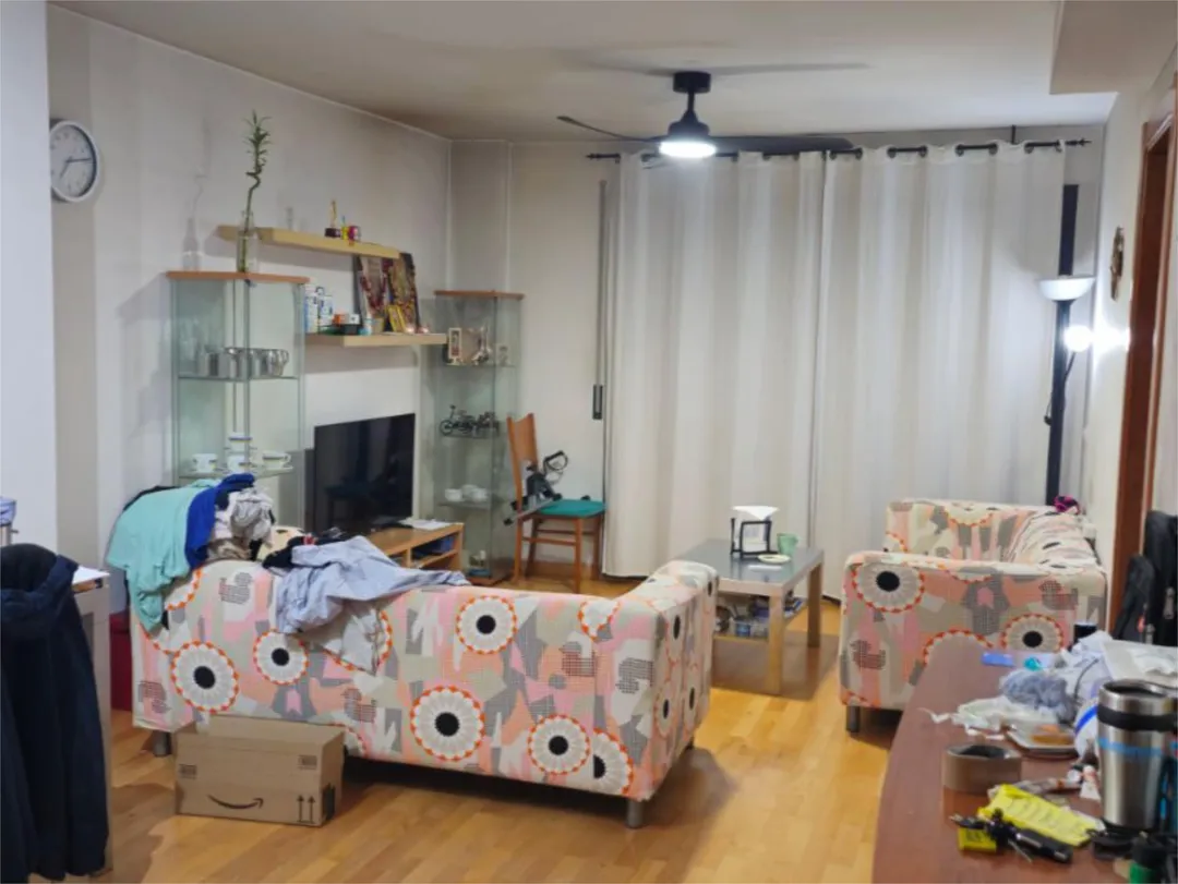 Piso en  Carrer d'Olot 17 - Foto 1