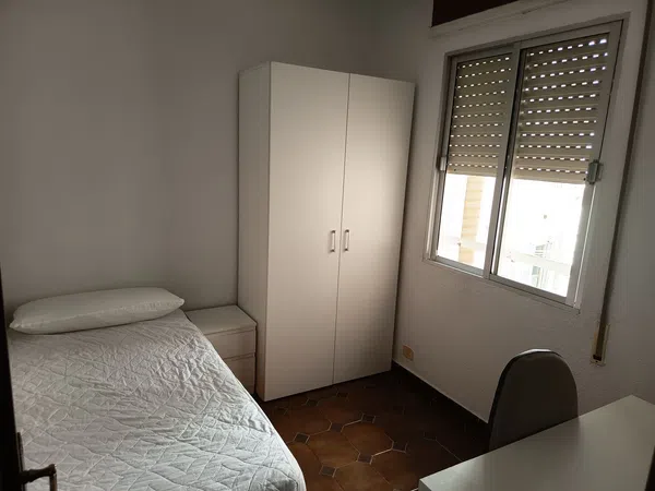 Piso en Avenida Alcalde Federico Molina Orta, 47, Isla Chica, Isla Chica - Foto 1