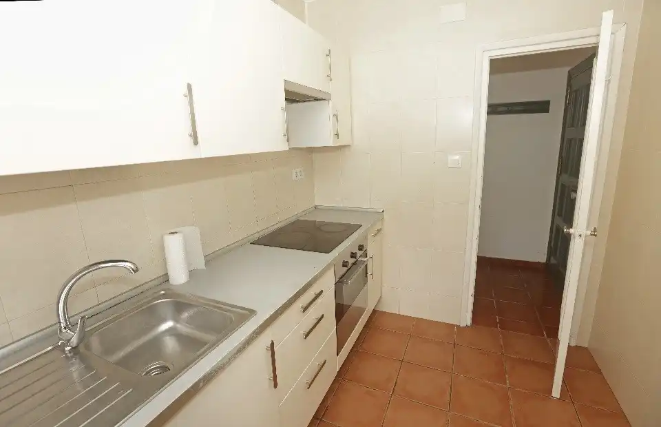 Piso en  Avenida la Caña 30 - Foto 2