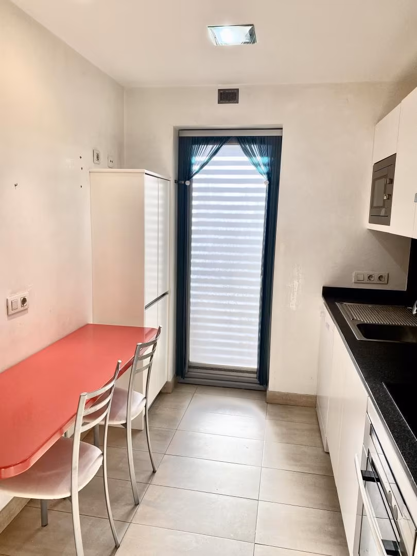 Piso en  Carrer d'Antoni Pons 17 - Foto 10