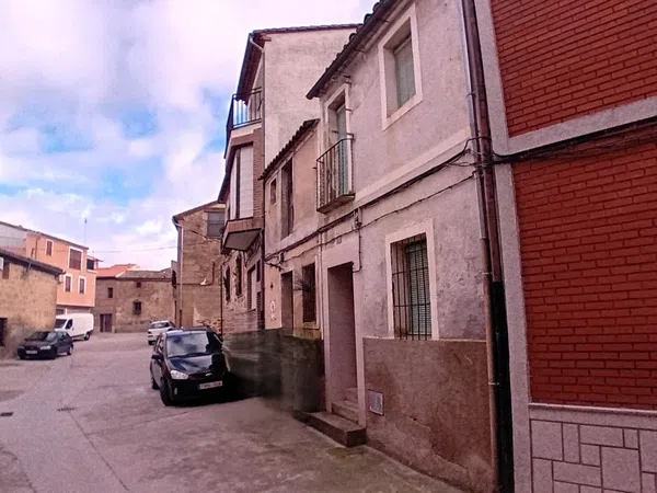 Chalet adosado en Calle de Mariano Martín Cofrade, 11 - Foto 1