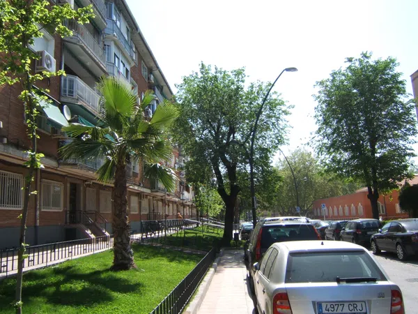 Piso en Calle Castellón de la Plana, 7 - Foto 1