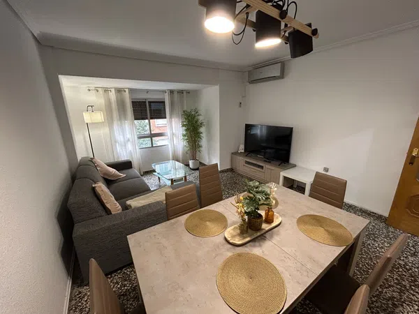 Piso en calle de Juan de Garay, 18 - Foto 2