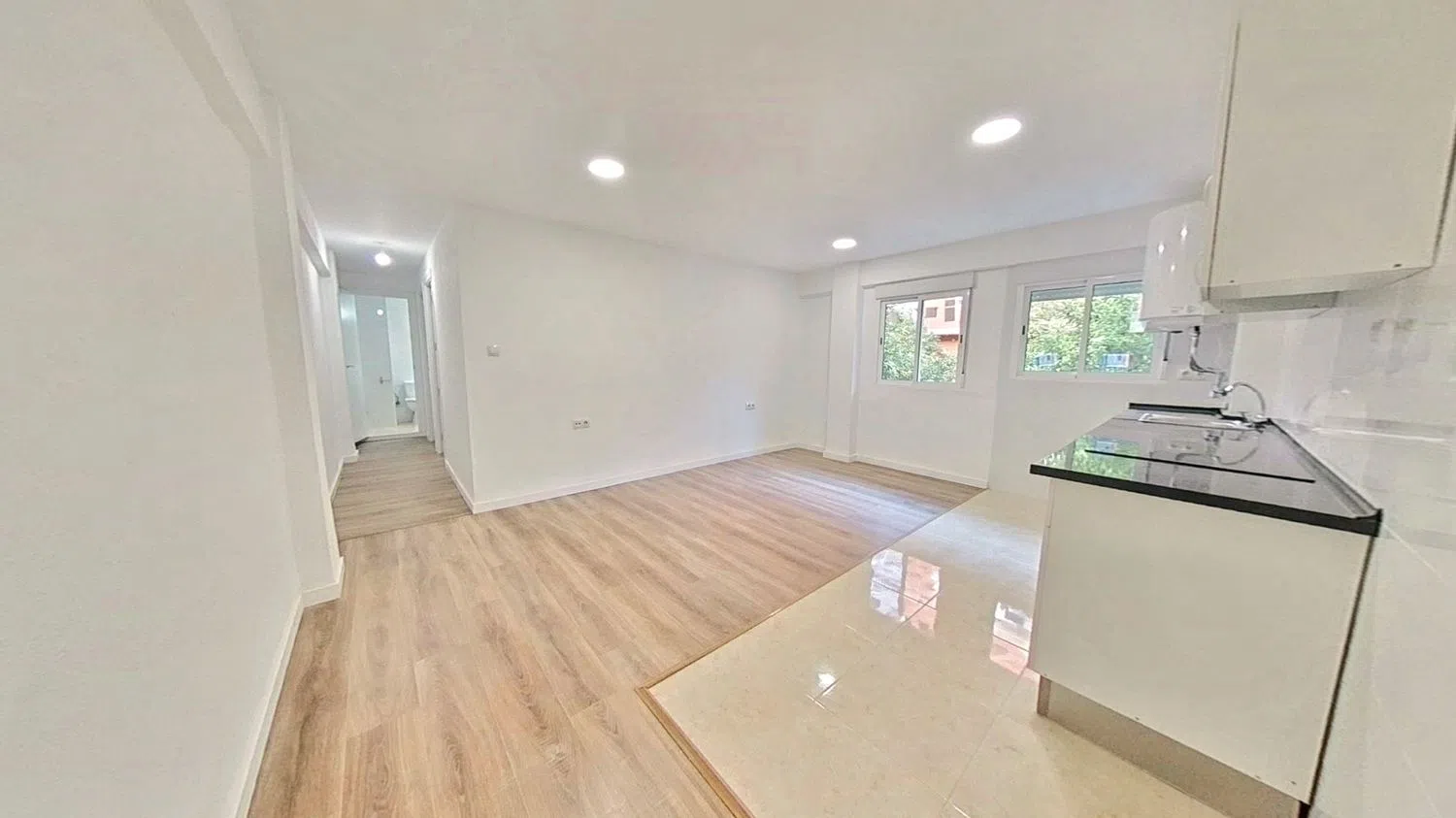 Piso en Barrio Tormos - Foto 1