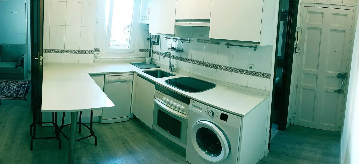 Piso en calle de María de Guzmán, 27 - Foto 5