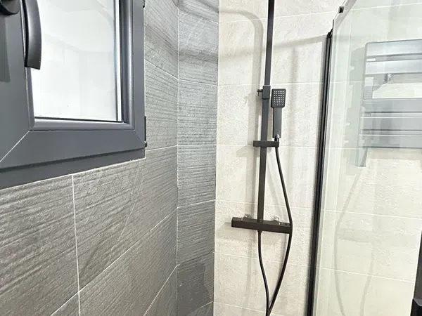 Piso en Reyes Católicos - Foto 10