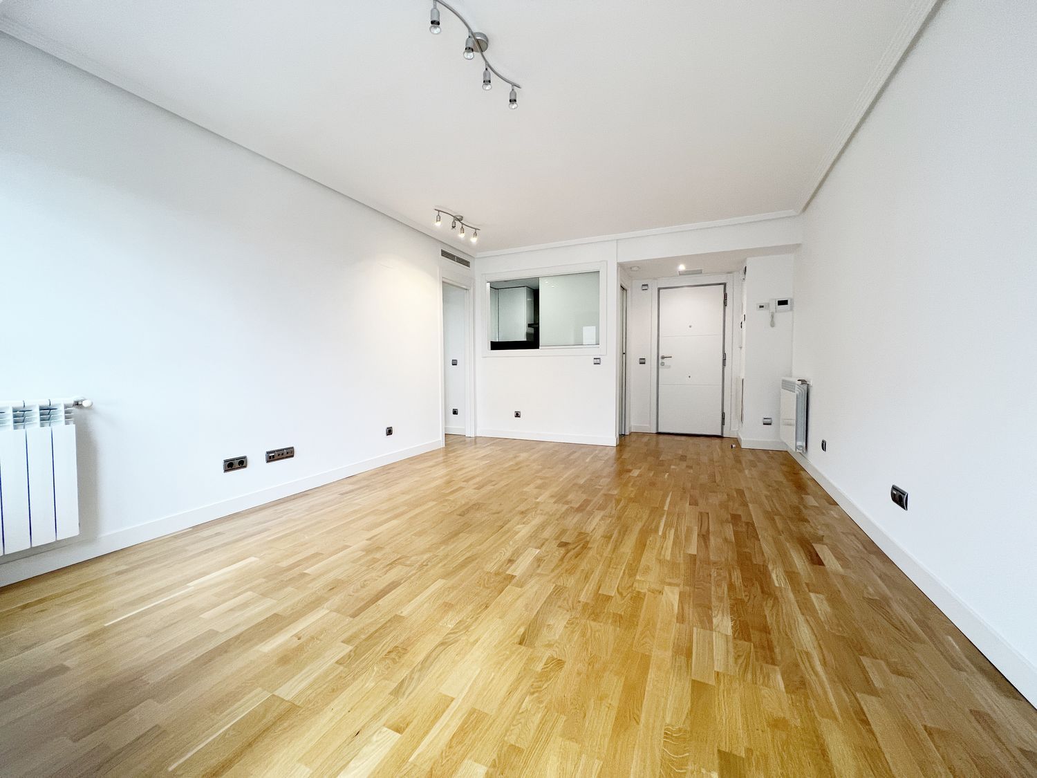 Piso en calle Rabanal del Camino, 13 - Foto 5