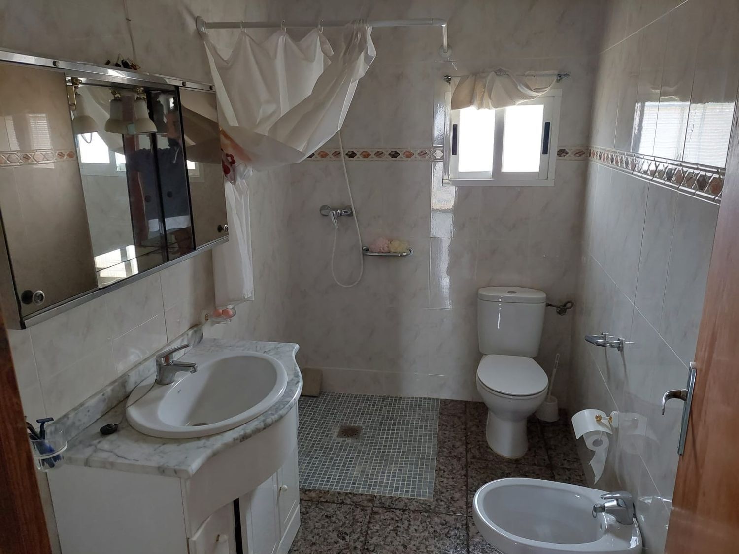 Casa de pueblo en Calle Almendro, 14 - Foto 3