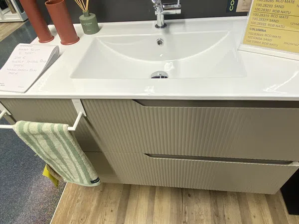 Piso en calle José de la Cámara, 3 - Foto 2