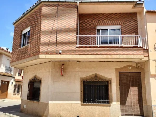 Casa de pueblo en Calle de Blas López, 84 - Foto 1