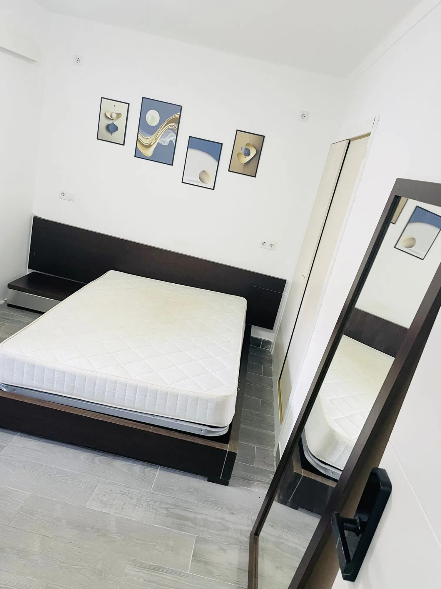 Estudio en calle de Valle de Oro, 51 - Foto 2