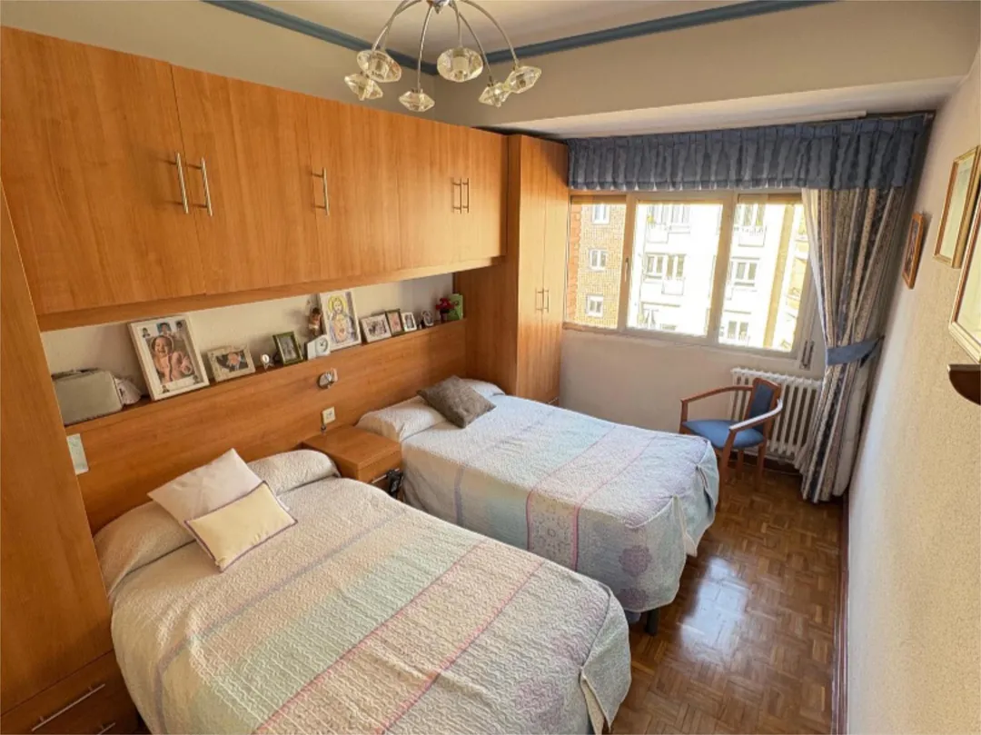 Piso en Vitoria - Gasteiz - Foto 3