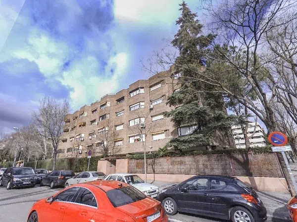 Piso en calle de Agastia, 91