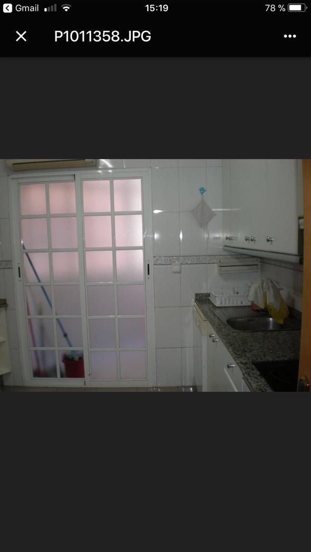 Piso en  Calle Gran Pez 4