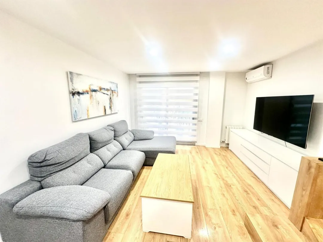 Piso en  Carrer Uva 1 - Foto 2