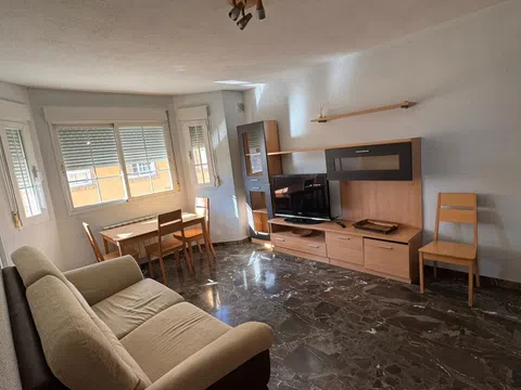 Piso en calle Olivo, 3