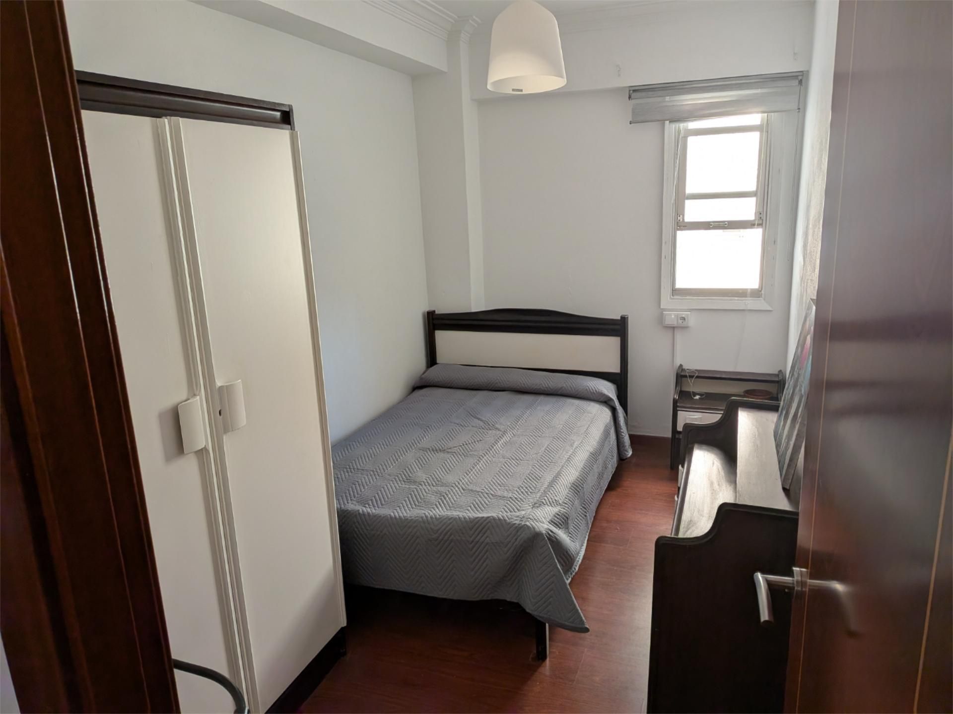 Piso en  Rúa Ramón y Cajal 9 - Foto 10