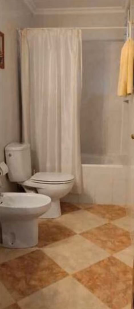 Piso en Parque Alcosa - Foto 2