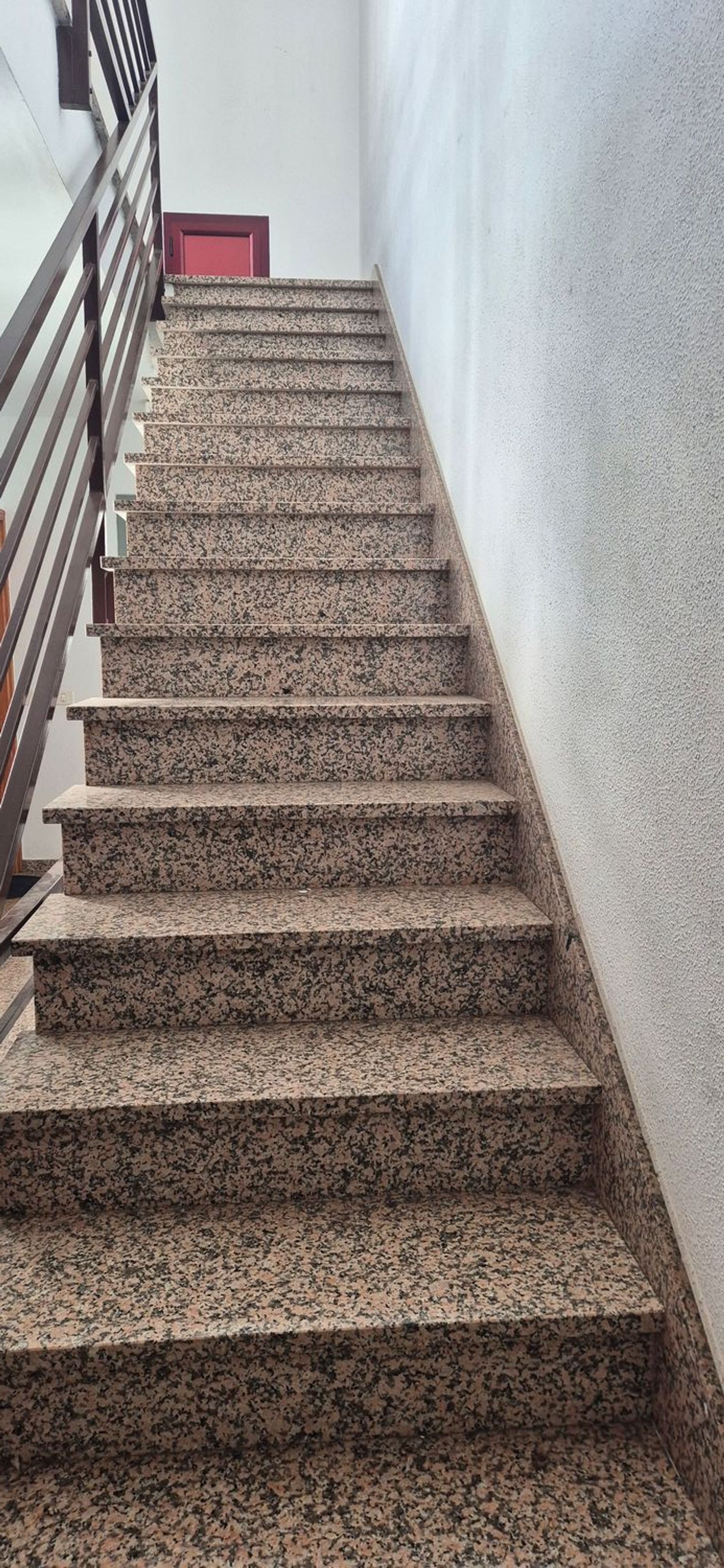 Piso en Calle Doña Perfecta, 205 - Foto 4