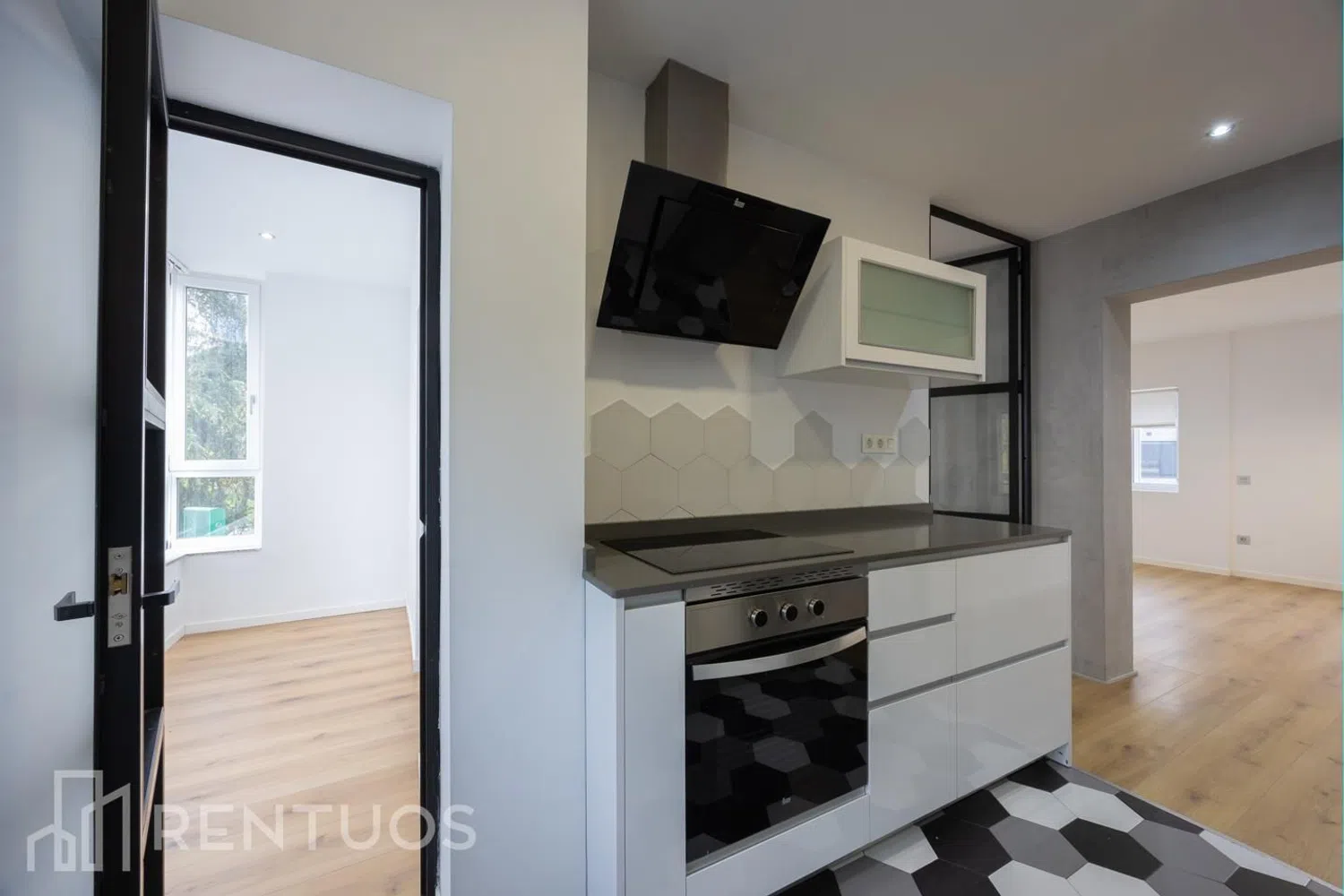 Piso en calle de la del Manojo de Rosas - Foto 11