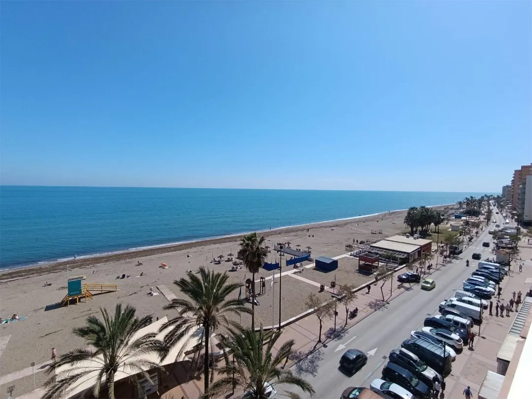 Piso en  Paseo Marítimo Rey de España 17 - Foto 3