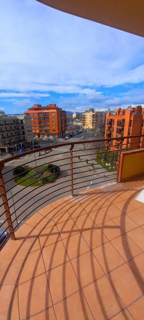 Piso en  Avinguda de Salvador Dalí i Domènech 13 - Foto 8