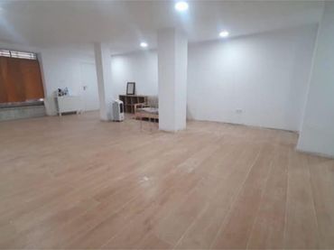 Local comercial en Mislata - Foto 2