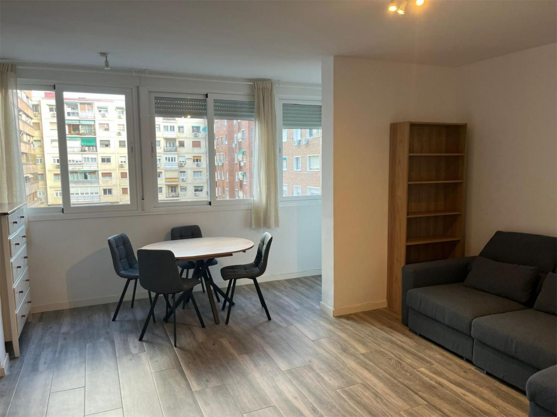 Piso en  Calle de Rafael Herrera 11 - Foto 3