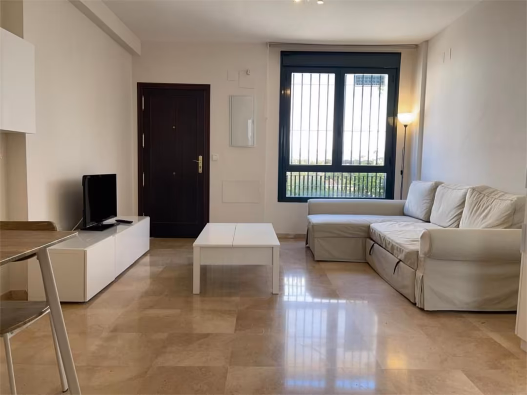 Piso en  Calle Abejar 24