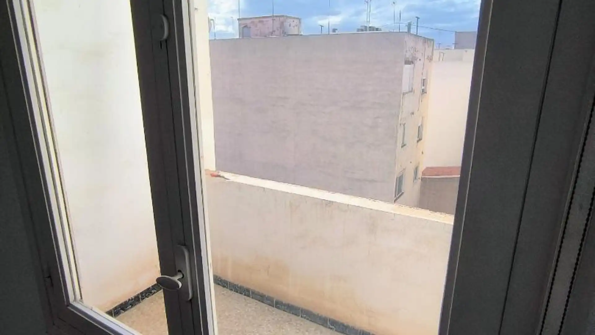 Piso en  Carrer Capità Alfons Vives 83 - Foto 14