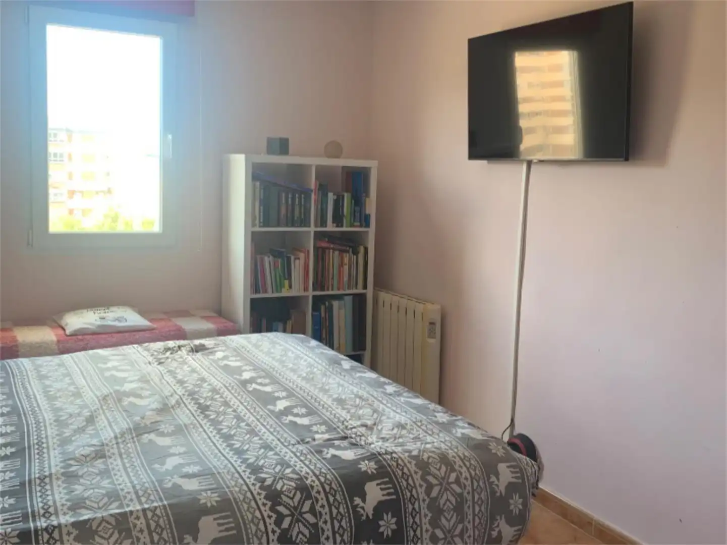 Piso en  Calle Pintor Pedro Camacho 5 - Foto 8