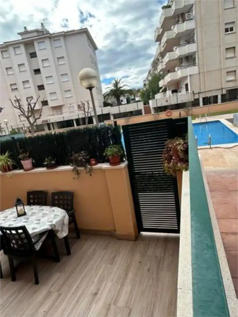 Piso en Piso con piscina cerca del mercado - Foto 4