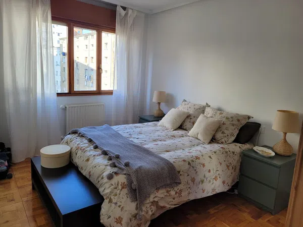 Piso en calle Félix Aramburu, 5